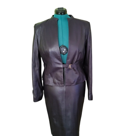 Siena Studio Jackets & Blazers - VINTAGE Butter soft purple leather suit Size 12